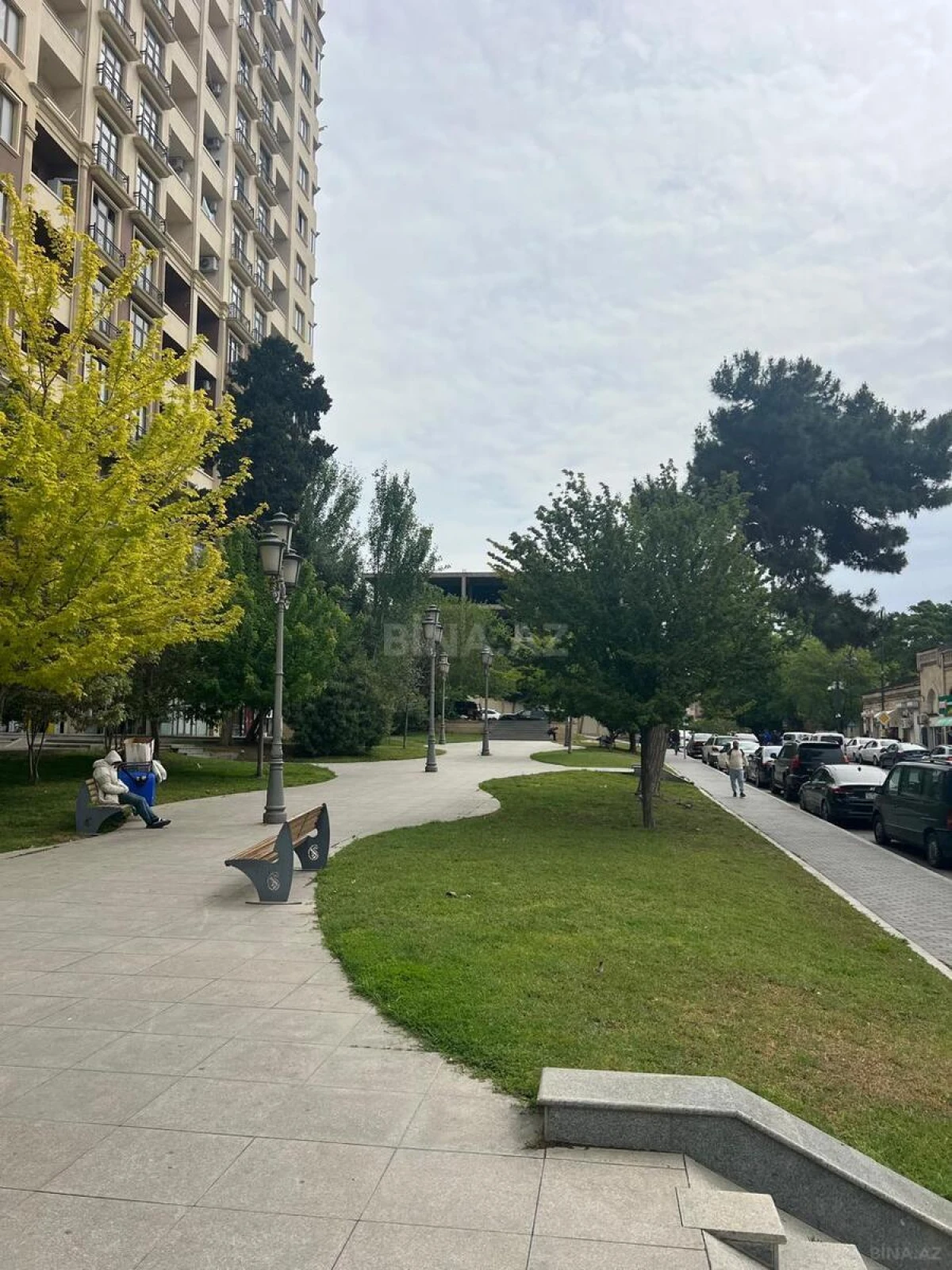 Kirayə verilir 2 otaqlı mənzil 100 m²