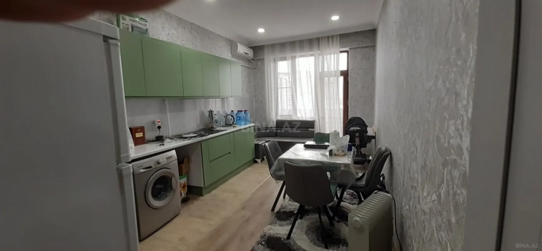 Kirayə verilir 2 otaqlı mənzil 100 m²