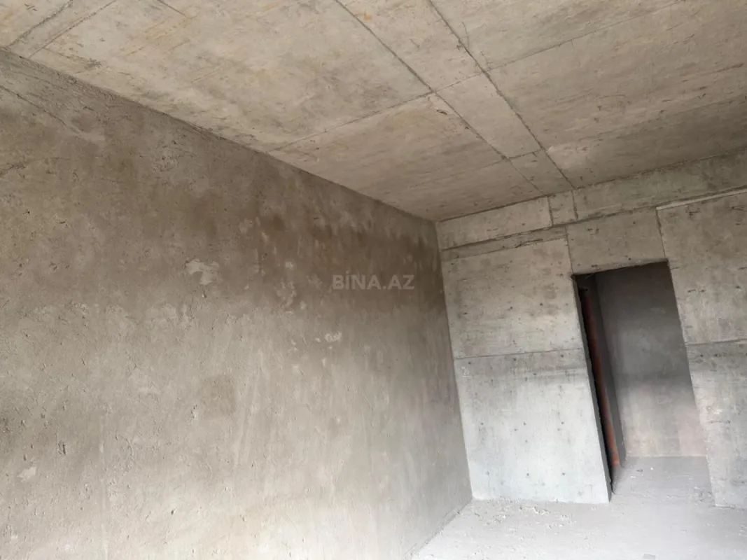 Satılır 2 otaqlı mənzil 114 m²