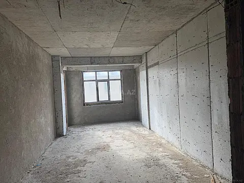 Satılır 2 otaqlı mənzil 114 m²