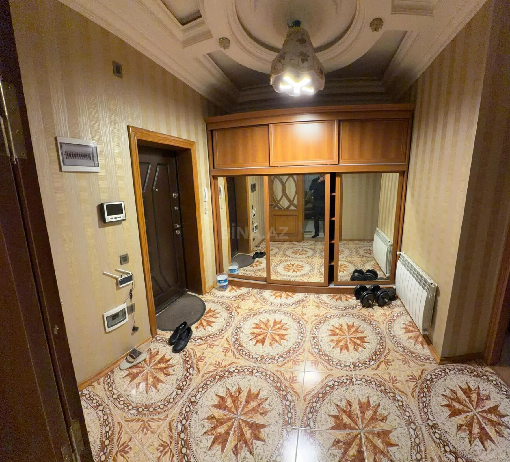 Kirayə verilir 3 otaqlı mənzil 102 m²