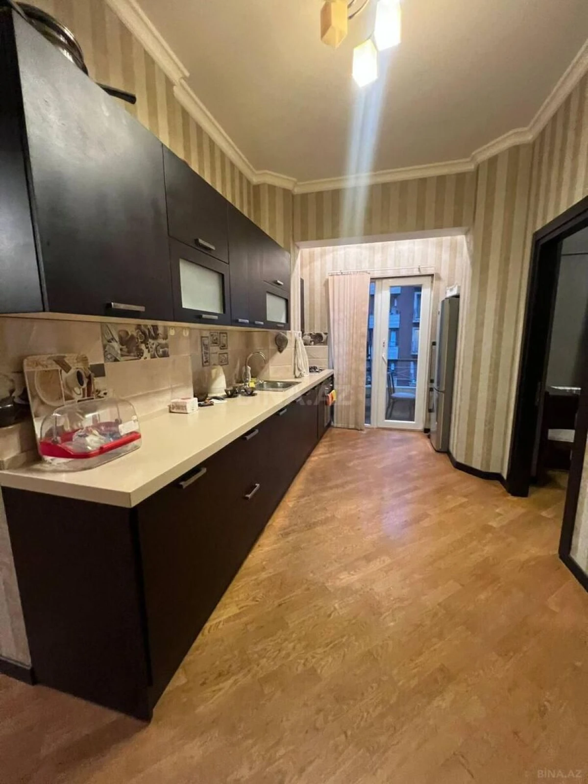 Satılır 3 otaqlı mənzil 95 m²