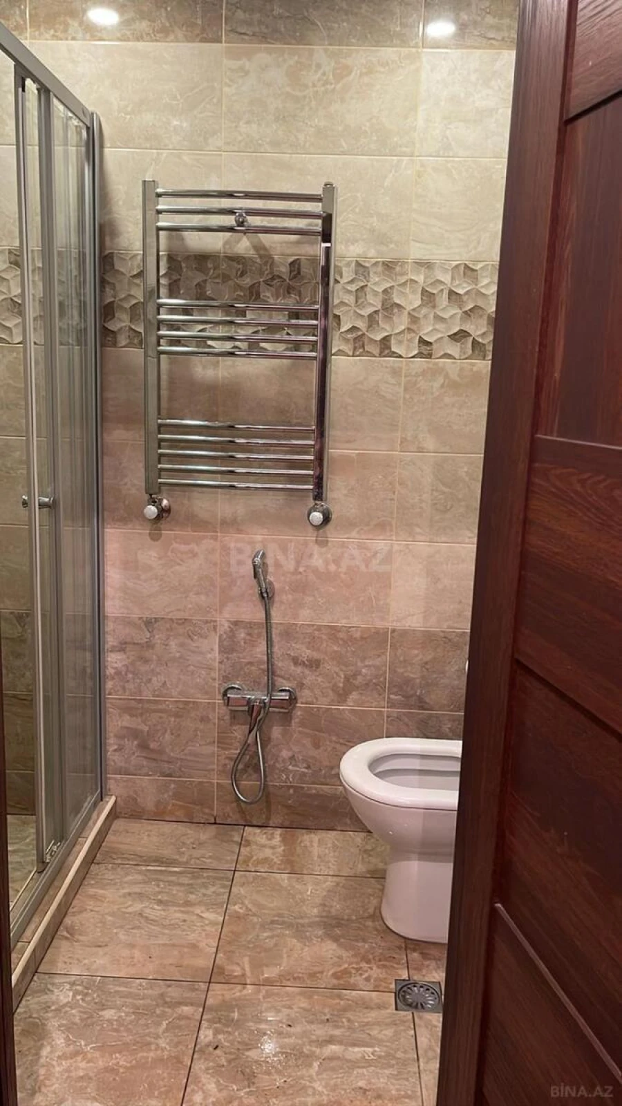 Kirayə verilir 2 otaqlı mənzil 45 m²