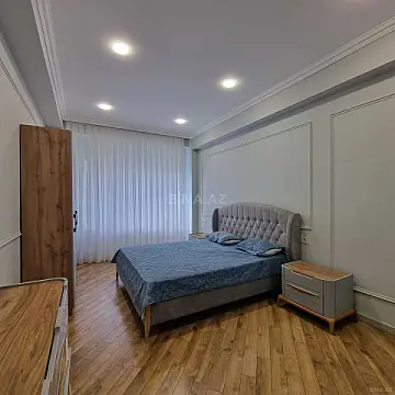 Kirayə verilir 3 otaqlı mənzil 130 m²