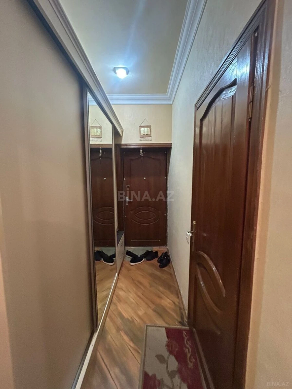 Satılır 2 otaqlı mənzil 65 m²