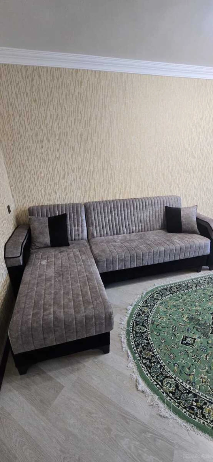 Kirayə verilir 2 otaqlı mənzil 50 m²