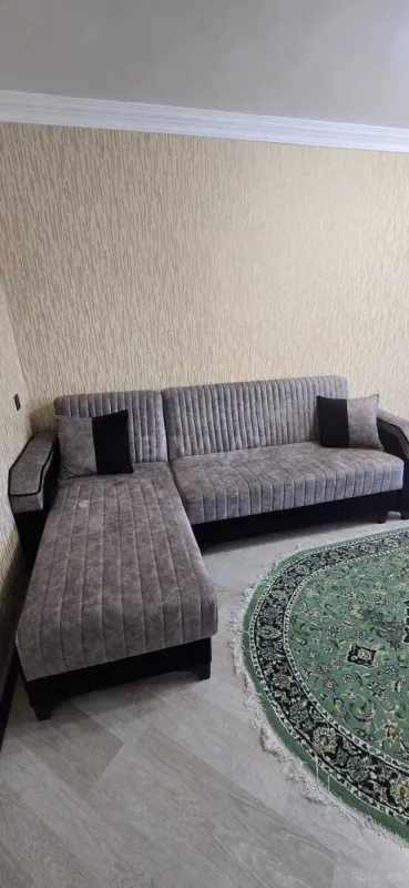 Kirayə verilir 2 otaqlı mənzil 50 m²