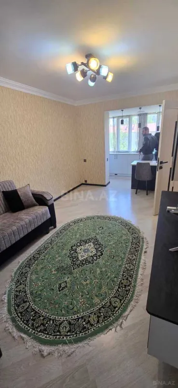 Kirayə verilir 2 otaqlı mənzil 50 m²