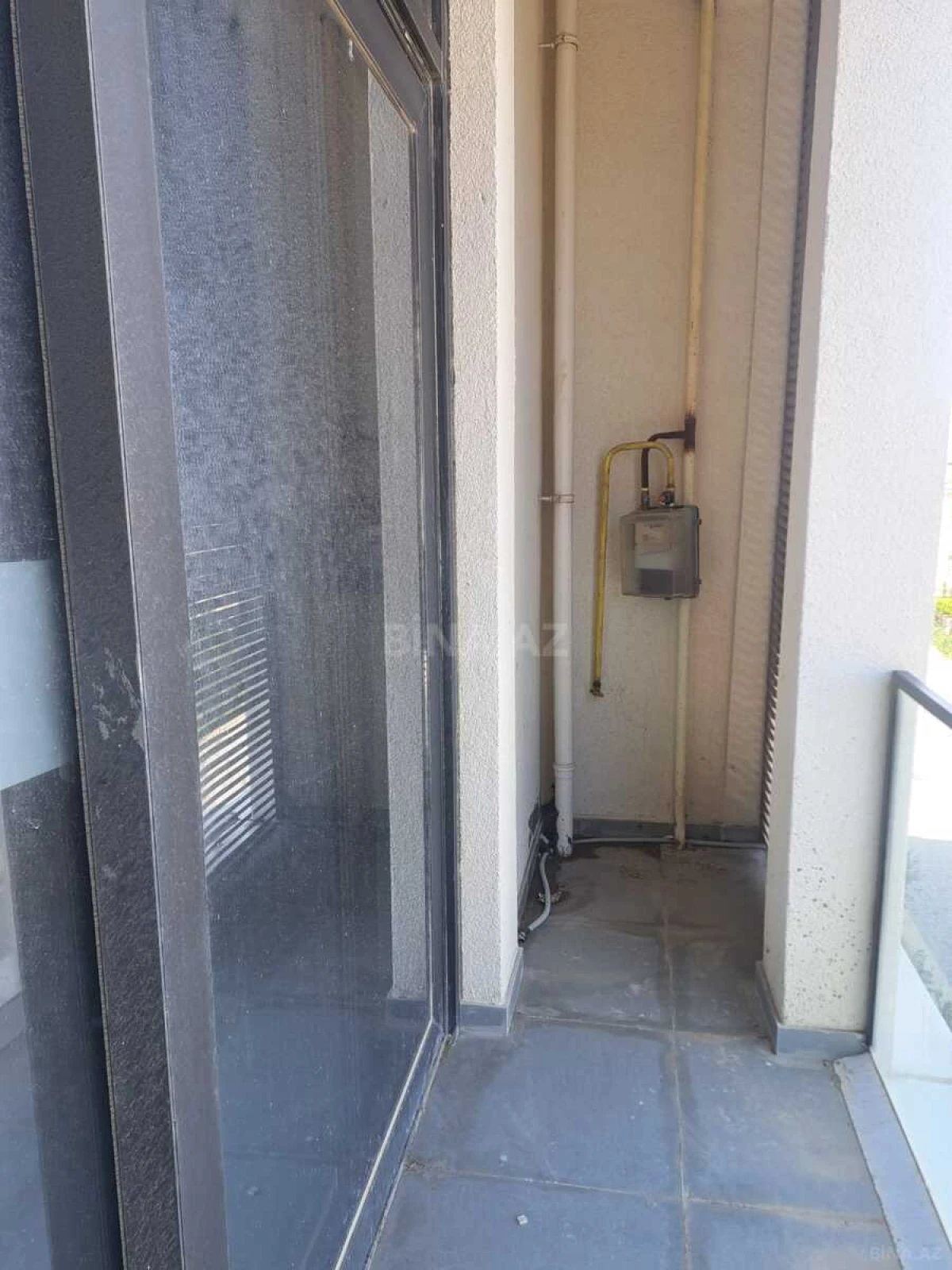 Satılır 2 otaqlı mənzil 86 m²