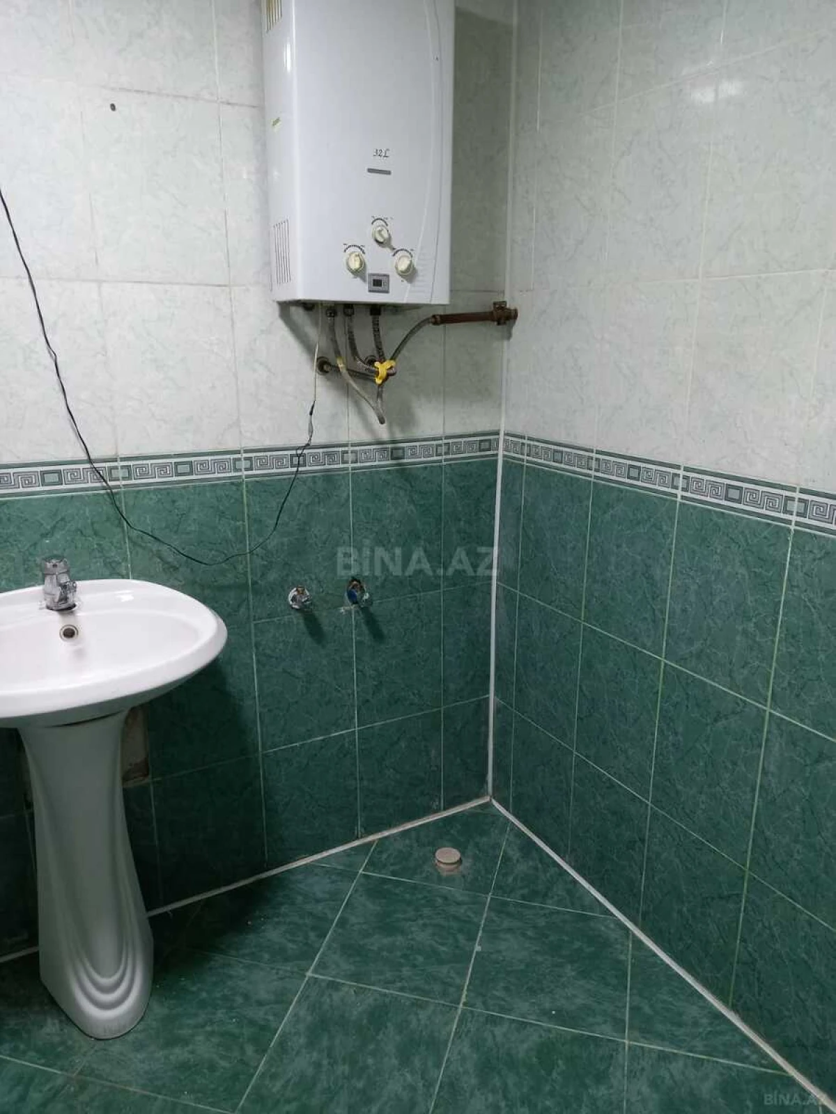Satılır 4 otaqlı mənzil 78 m²