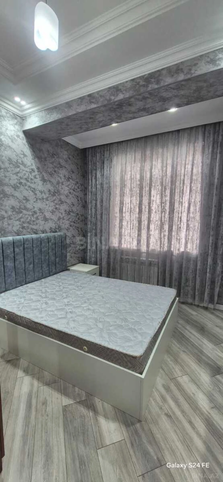 Kirayə verilir 2 otaqlı mənzil 65 m²