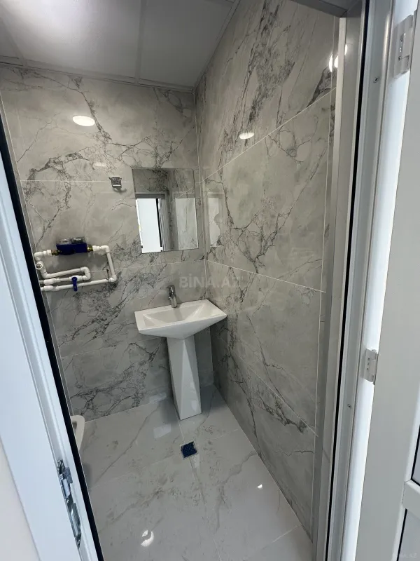 Kirayə verilir obyekt 135 m²