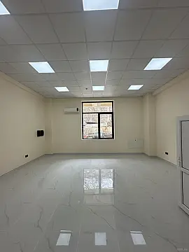 Kirayə verilir obyekt 135 m²