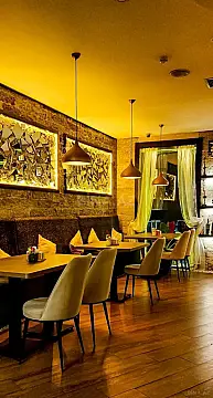 Kirayə verilir obyekt 290 m² — Bakı 290.00 m²