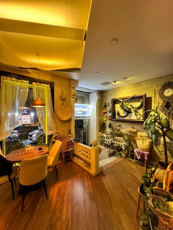 Kirayə verilir obyekt 290 m²