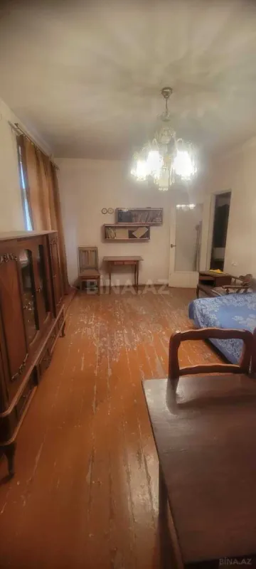 Satılır 2 otaqlı mənzil 60 m²