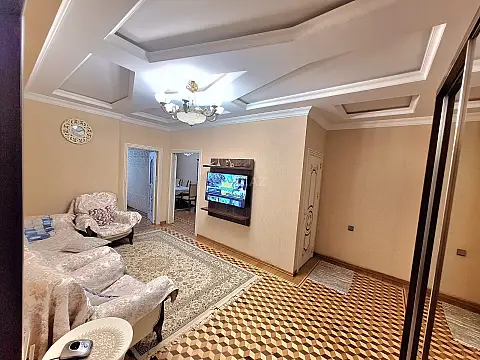 Satılır 3 otaqlı mənzil 127 m² — Bakı 3 otaq 127.00 m²
