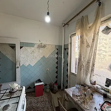 Satılır 1 otaqlı mənzil 40 m²