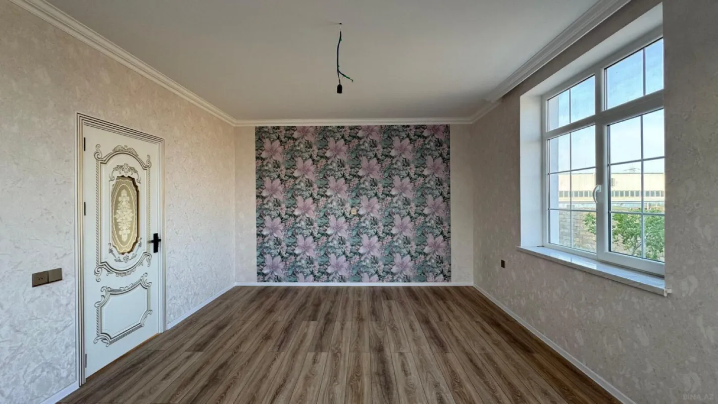 Satılır 7 otaqlı həyət evi 192 m²