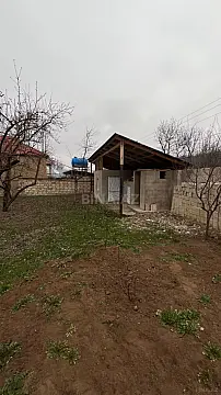 Satılır 3 otaqlı həyət evi 500 m²