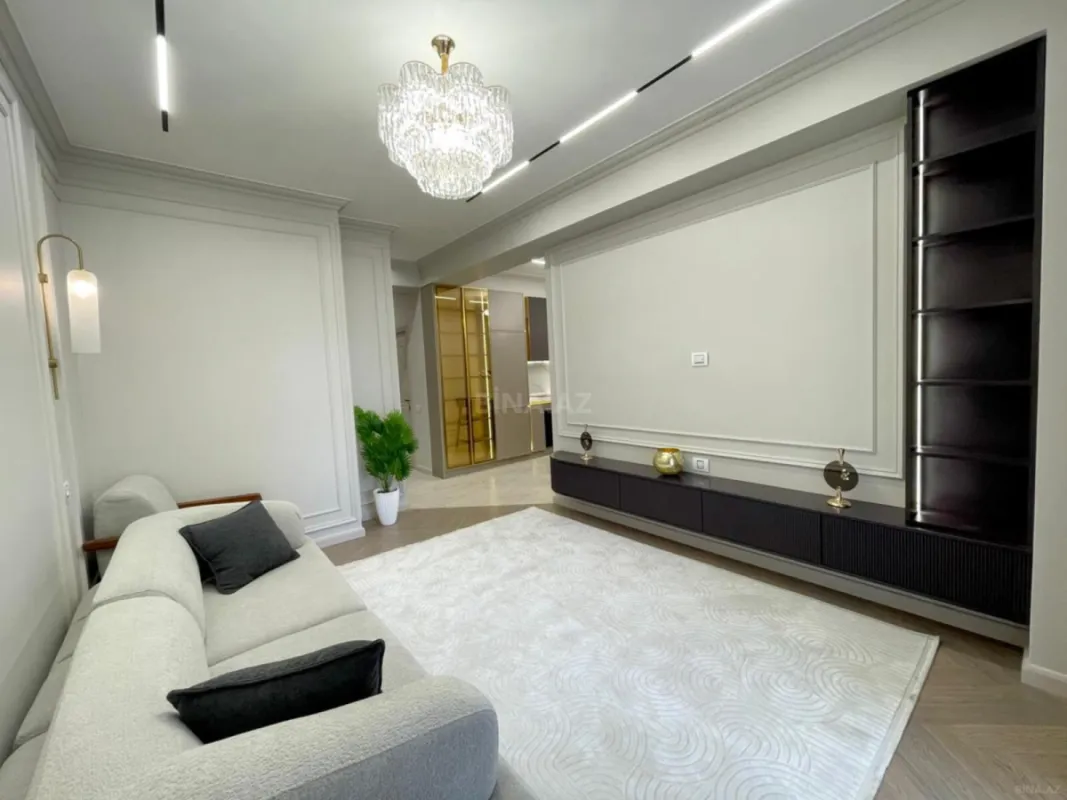 Satılır 2 otaqlı mənzil 65 m²
