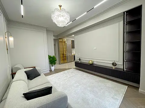 Satılır 2 otaqlı mənzil 65 m²