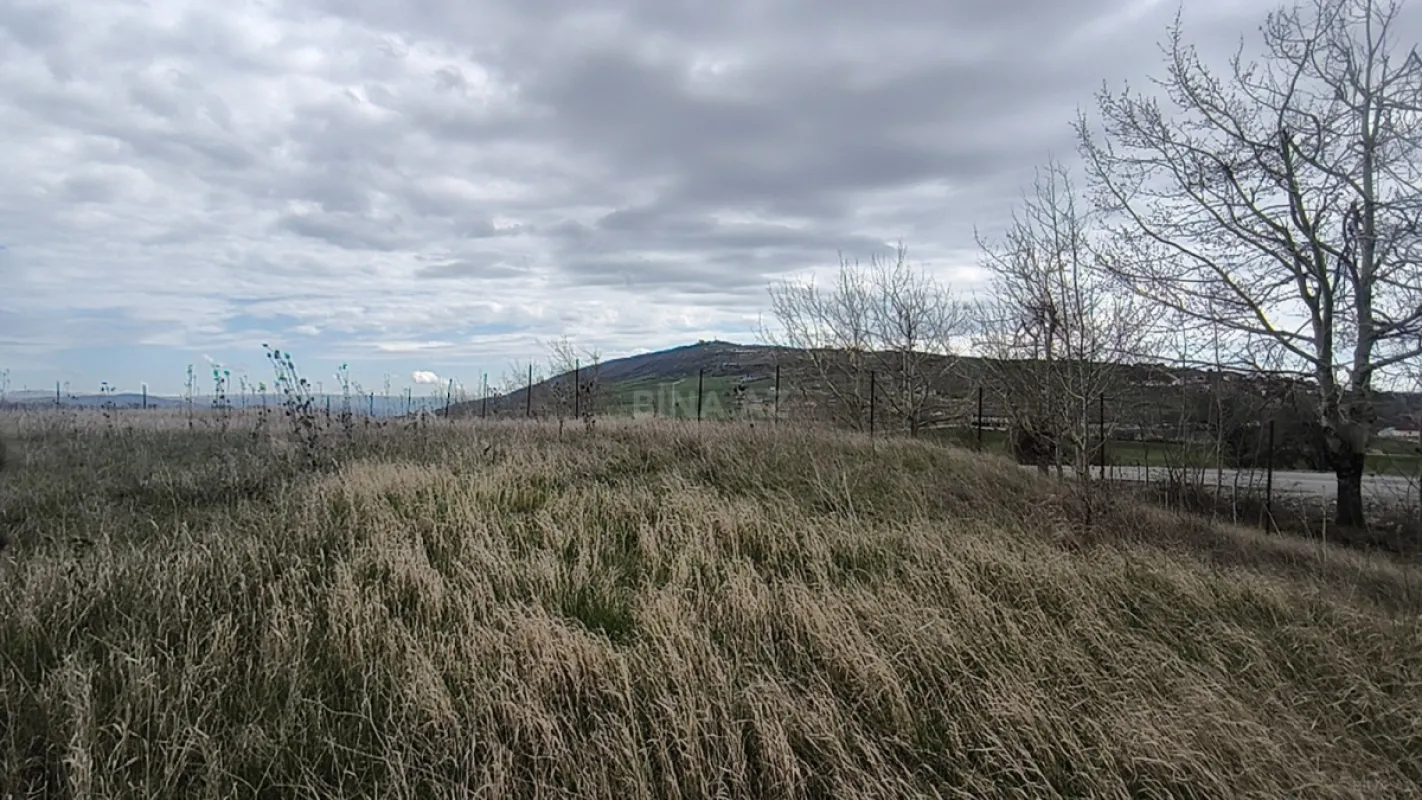 Satılır torpaq sahəsi 14 m²