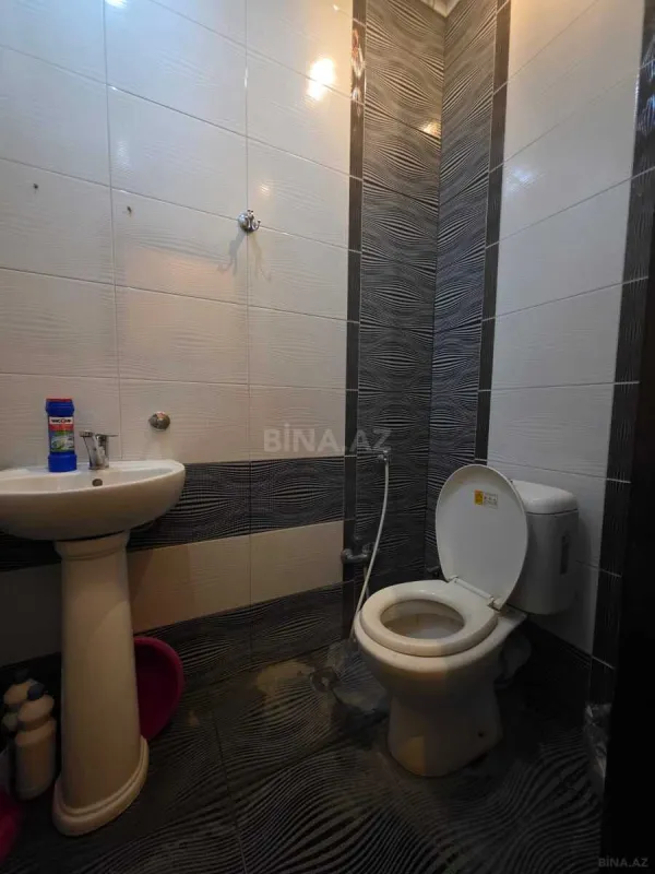 Satılır 2 otaqlı mənzil 92 m²