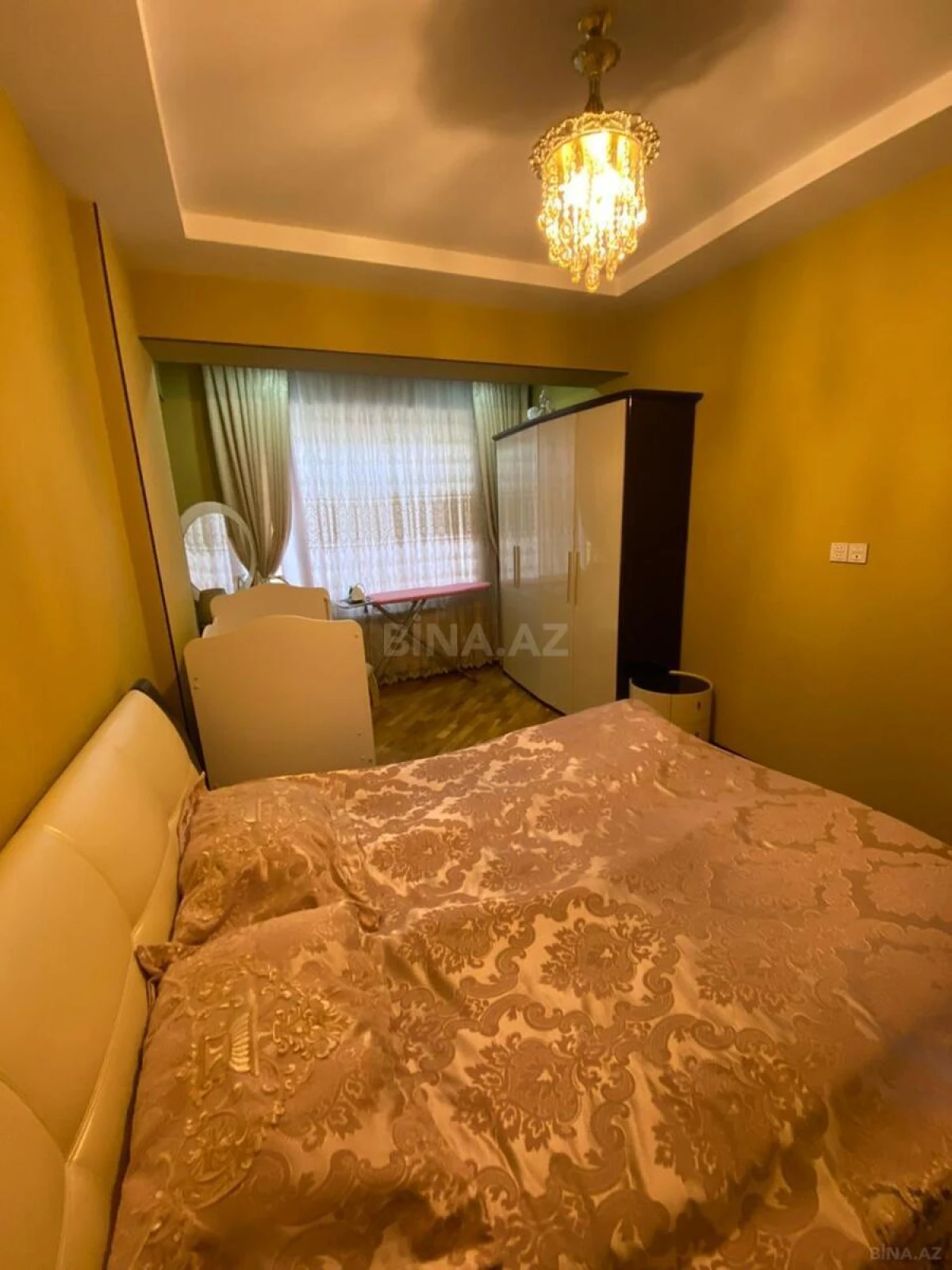 Satılır 3 otaqlı mənzil 110 m²