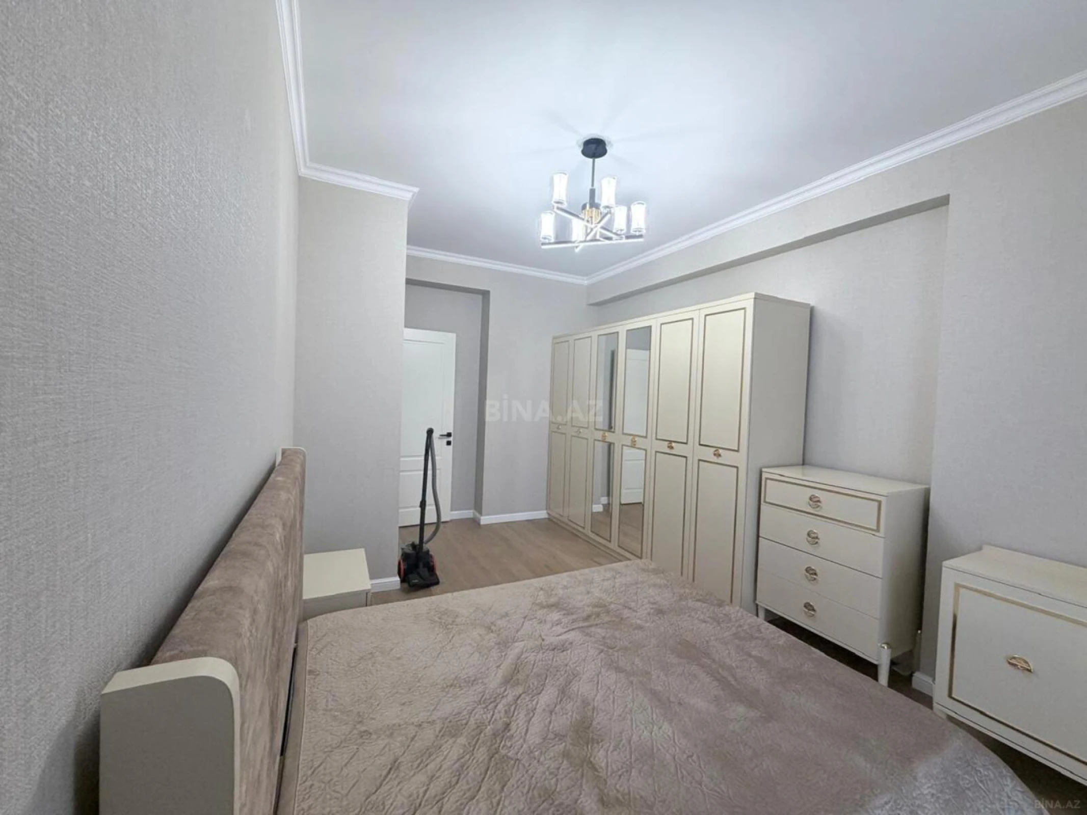 Kirayə verilir 3 otaqlı mənzil 85 m²