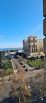 Satılır 4 otaqlı mənzil 120 m² — Bakı 4 otaq 120.00 m²