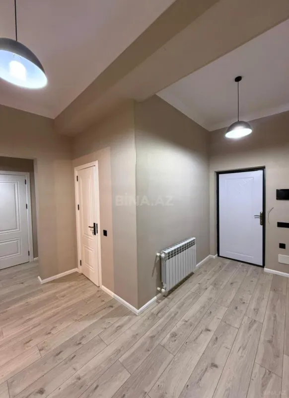 Satılır 3 otaqlı mənzil 95 m²