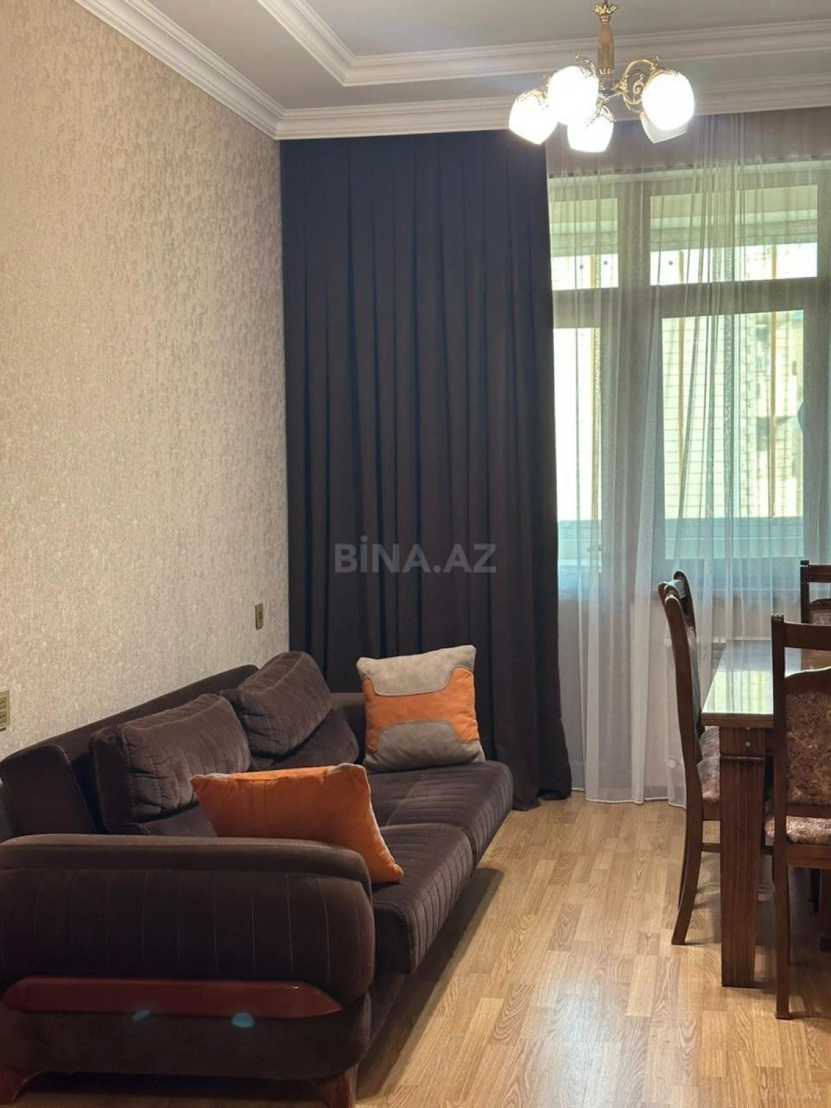 Satılır 2 otaqlı mənzil 62 m²