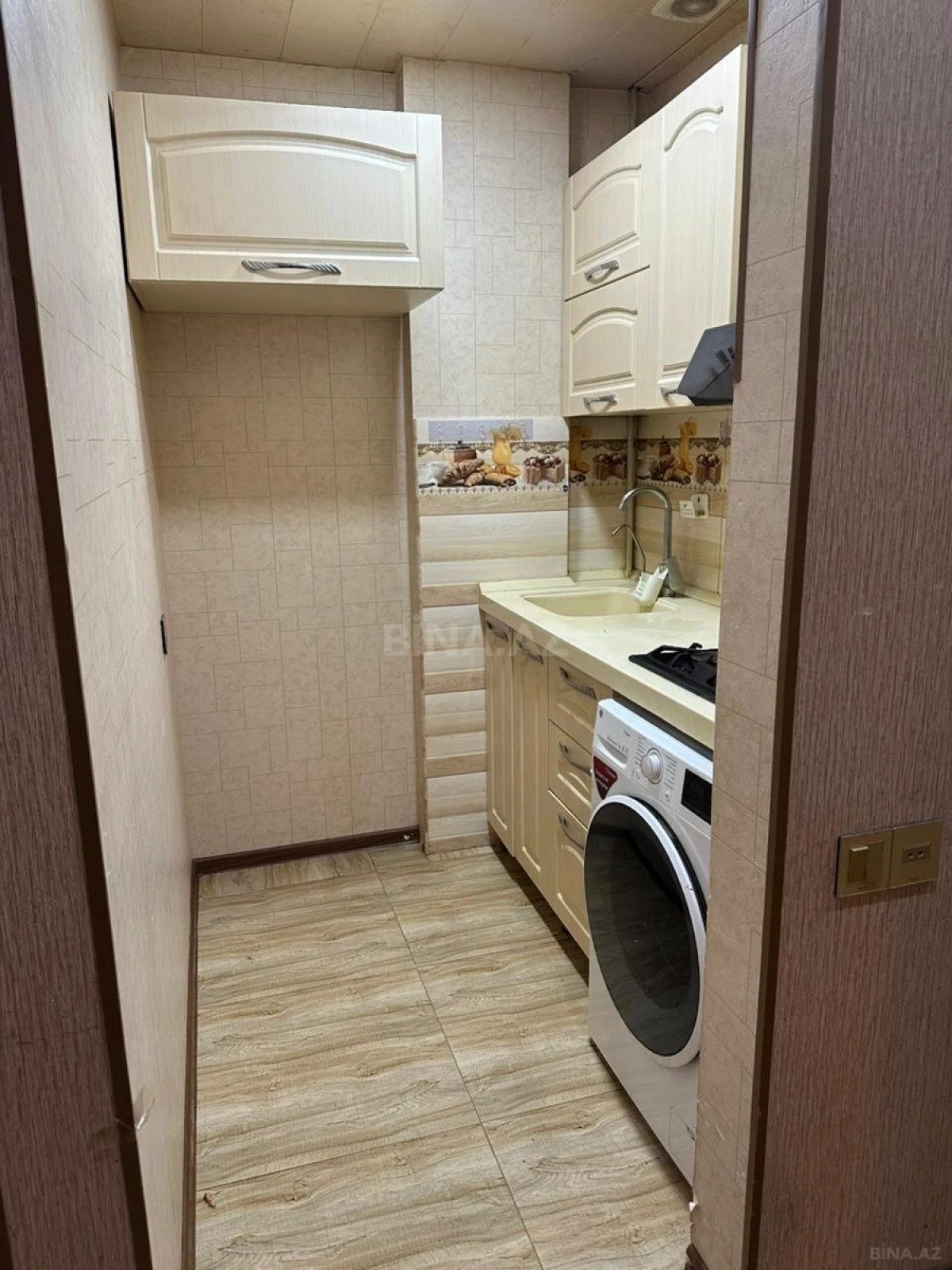 Satılır 2 otaqlı mənzil 62 m²