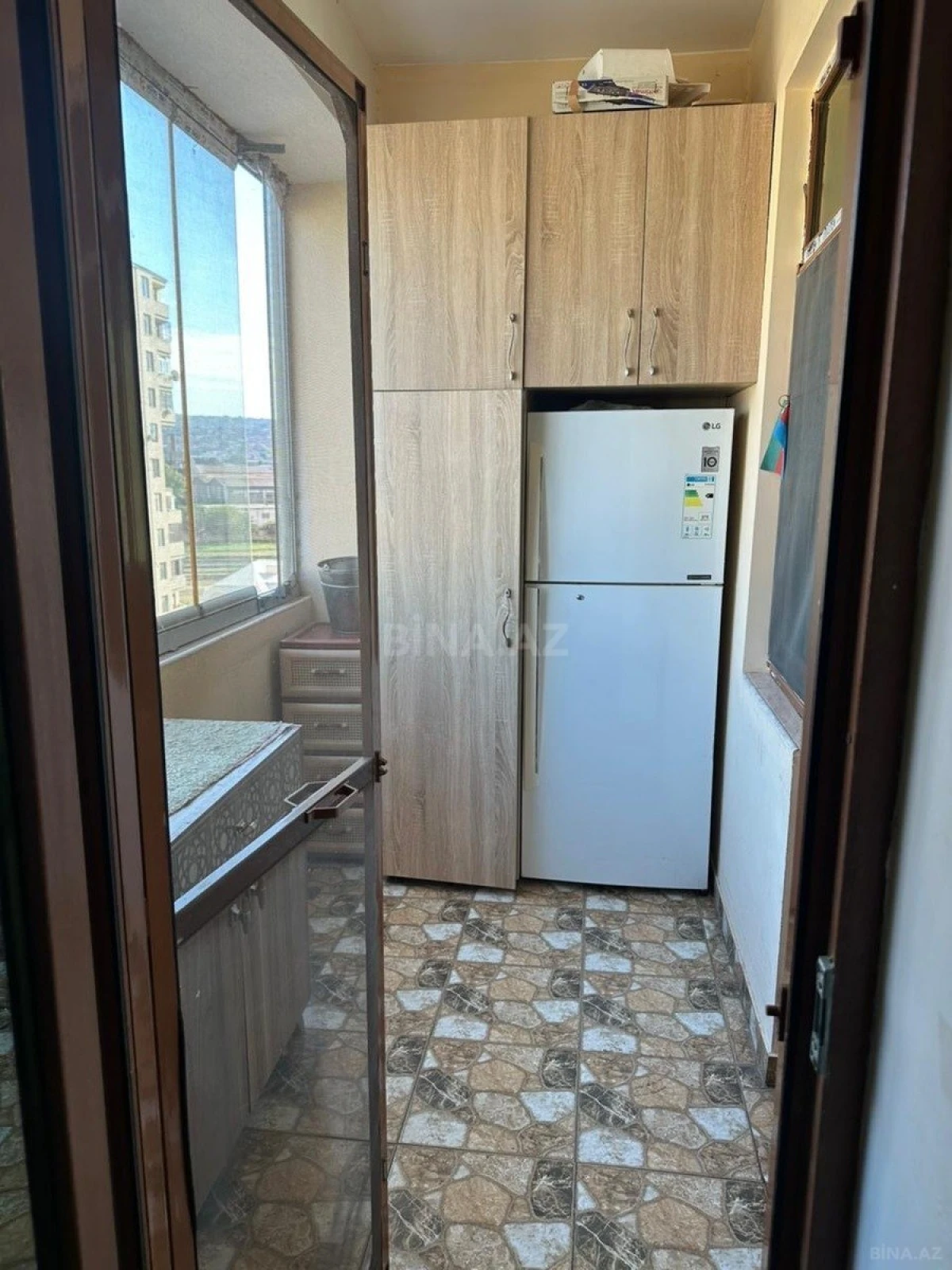 Satılır 2 otaqlı mənzil 62 m²
