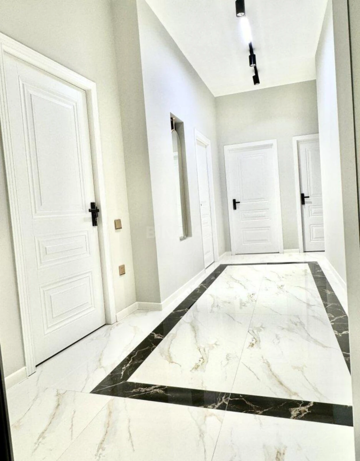 Kirayə verilir 3 otaqlı mənzil 74 m²