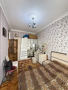 Satılır 3 otaqlı mənzil 85 m²