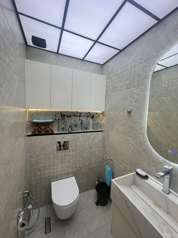 Kirayə verilir 3 otaqlı mənzil 130 m²