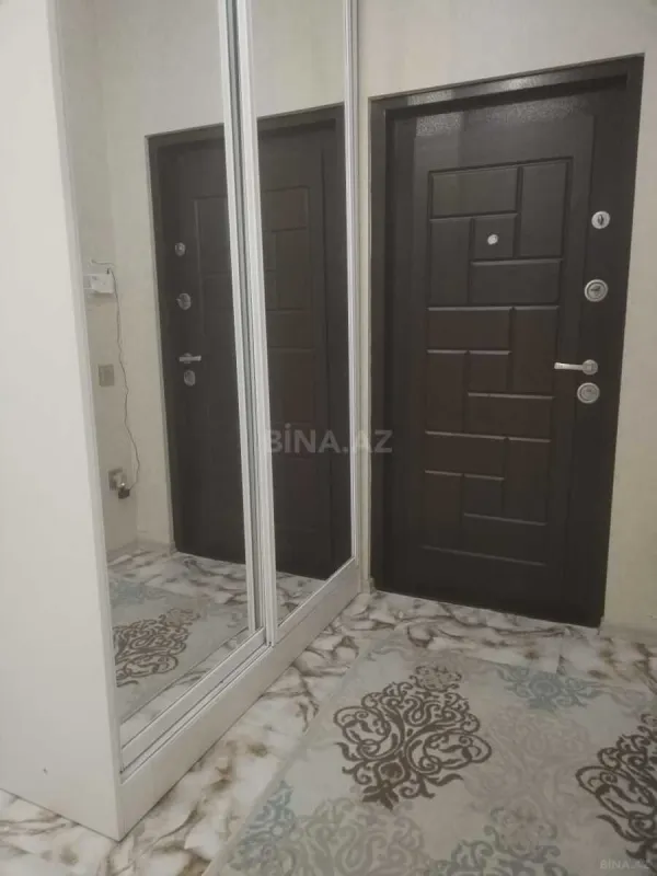 Satılır 3 otaqlı mənzil 110 m²