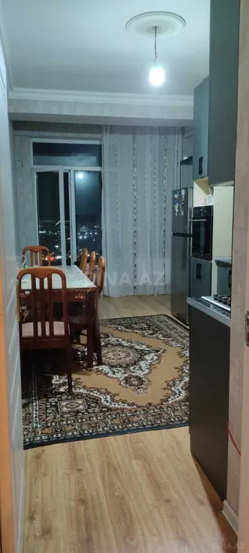 Satılır 3 otaqlı mənzil 110 m²