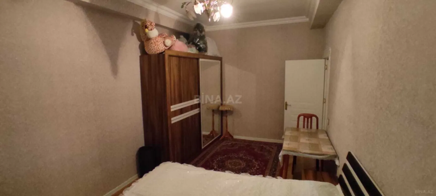 Satılır 3 otaqlı mənzil 110 m²