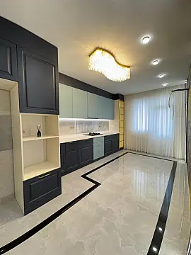 Satılır 3 otaqlı mənzil 110 m²