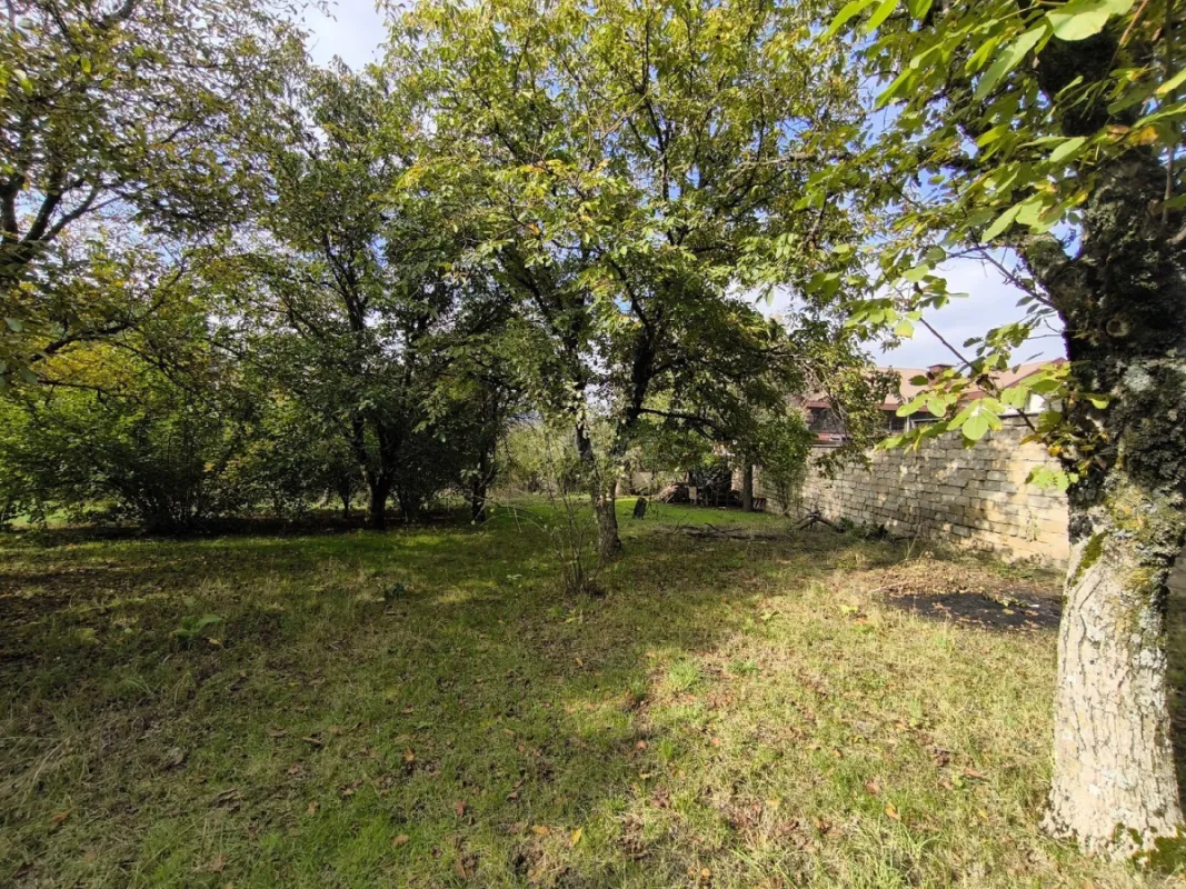 Satılır torpaq sahəsi 33 m²