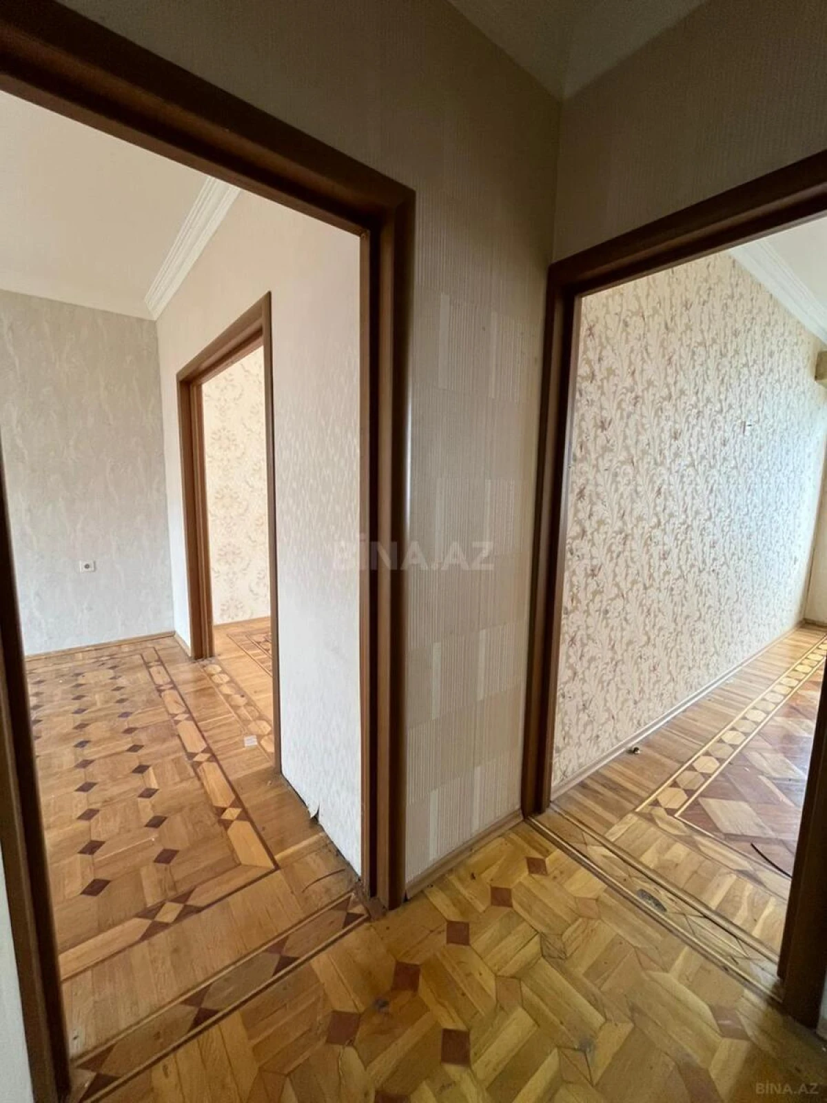 Satılır 3 otaqlı mənzil 73 m²