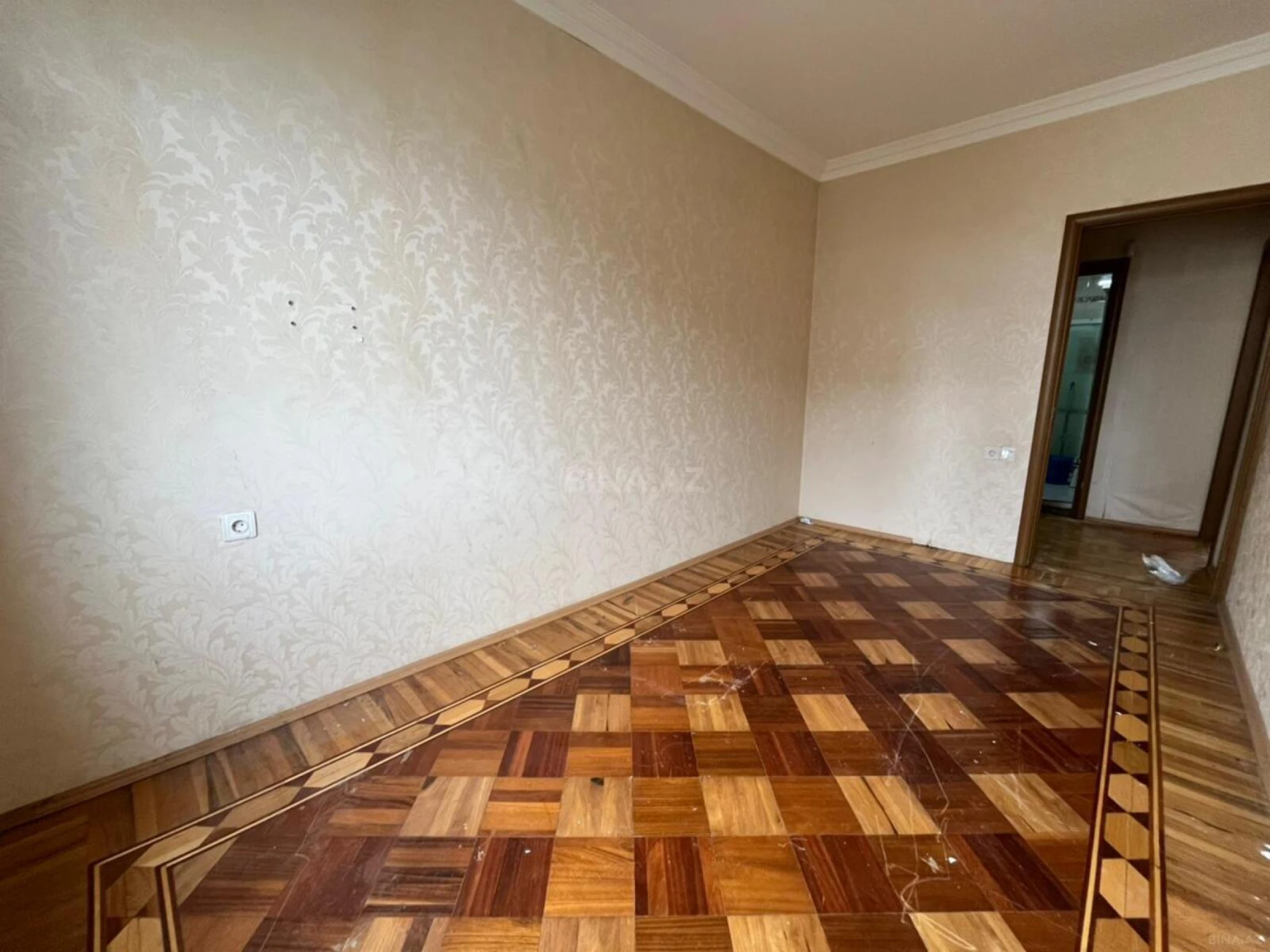 Satılır 3 otaqlı mənzil 73 m²