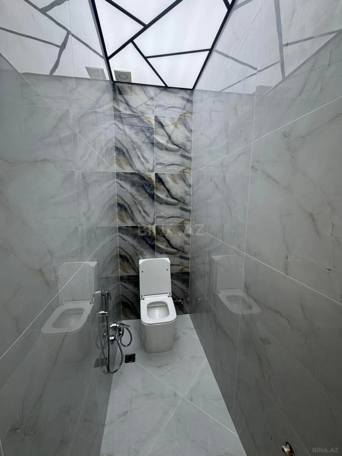 Satılır 3 otaqlı mənzil 90 m²