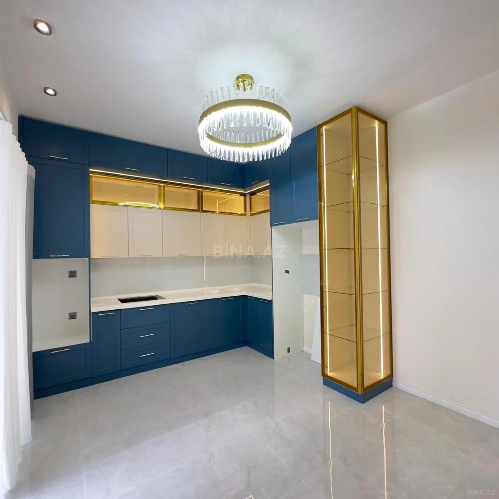 Satılır 4 otaqlı həyət evi 140 m²