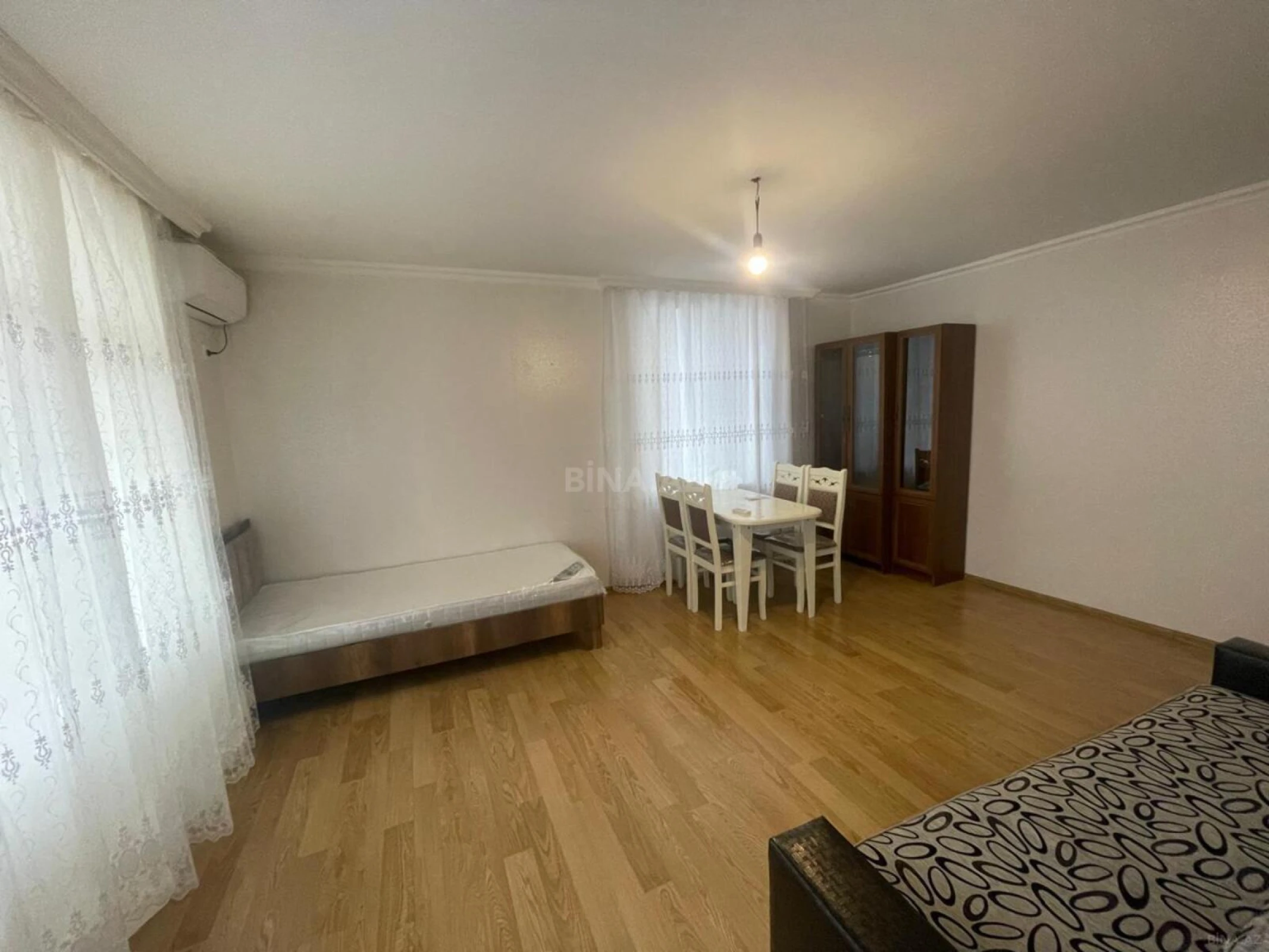 Satılır 1 otaqlı mənzil 30 m²