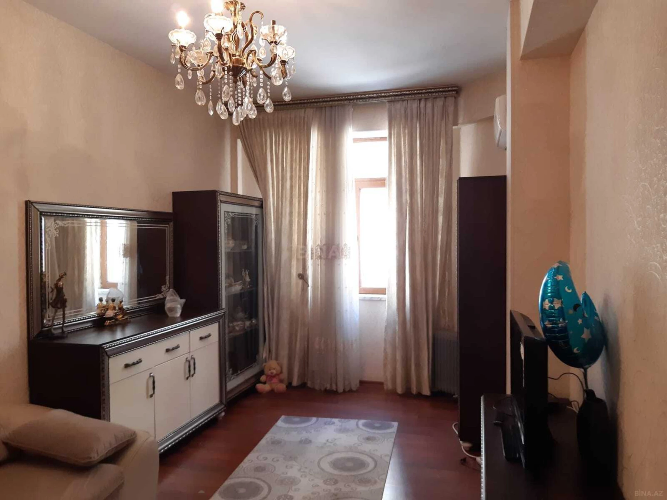 Kirayə verilir 2 otaqlı mənzil 55 m²