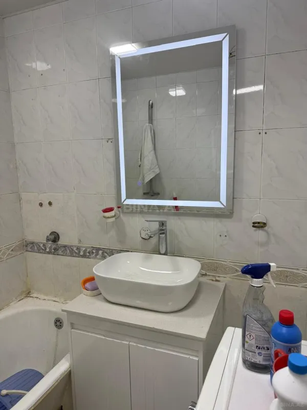 Kirayə verilir 3 otaqlı mənzil 100 m²